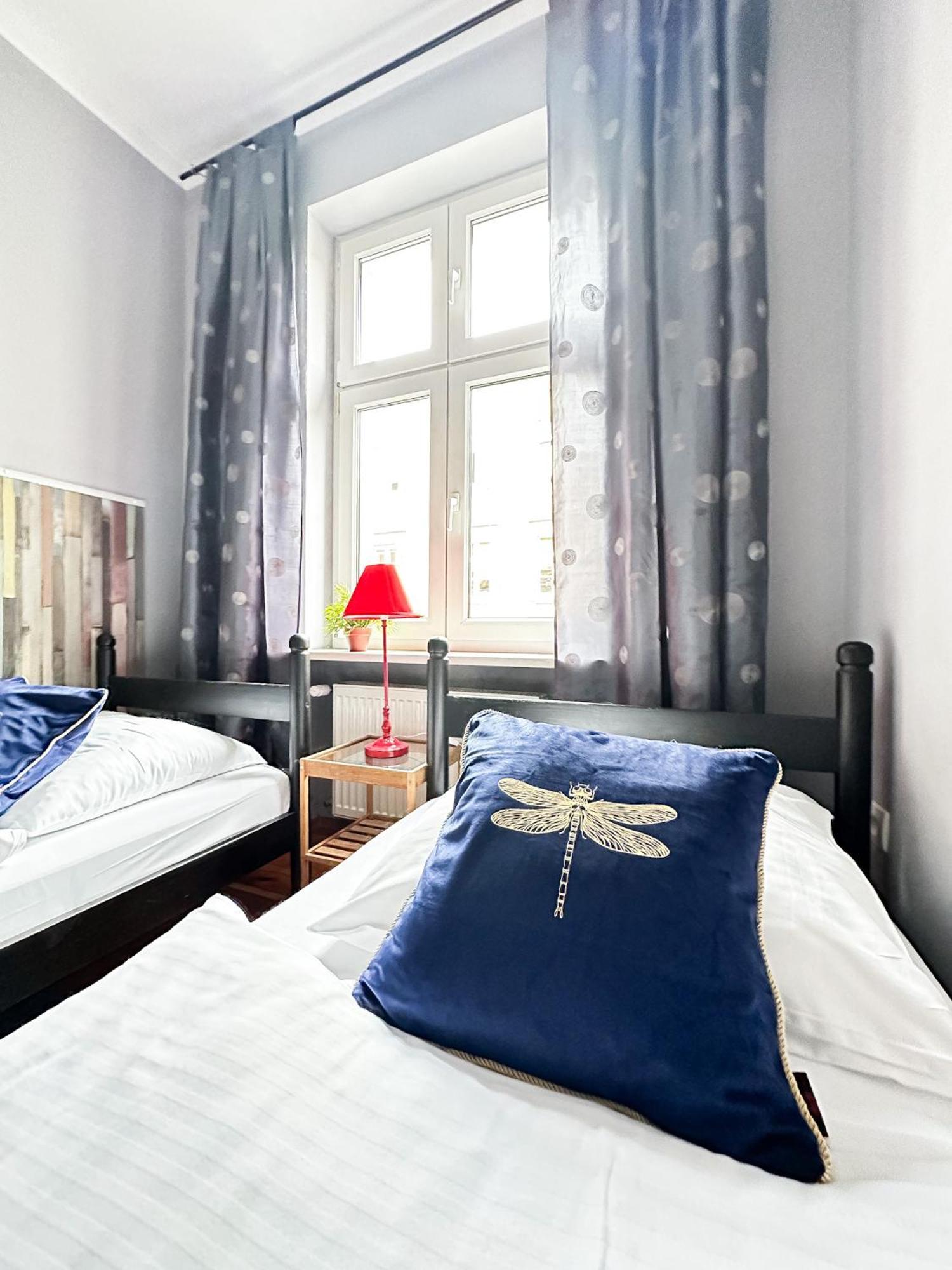 Explorer B&B Old Town Rooms & Apartment #Don'T Be A Tourist, Be An Explorer! ポズナン エクステリア 写真