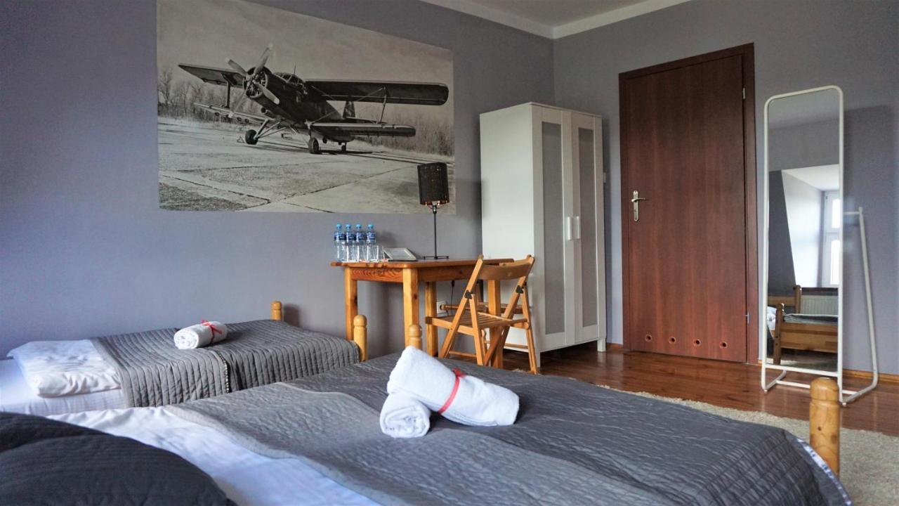 Explorer B&B Old Town Rooms & Apartment #Don'T Be A Tourist, Be An Explorer! ポズナン エクステリア 写真